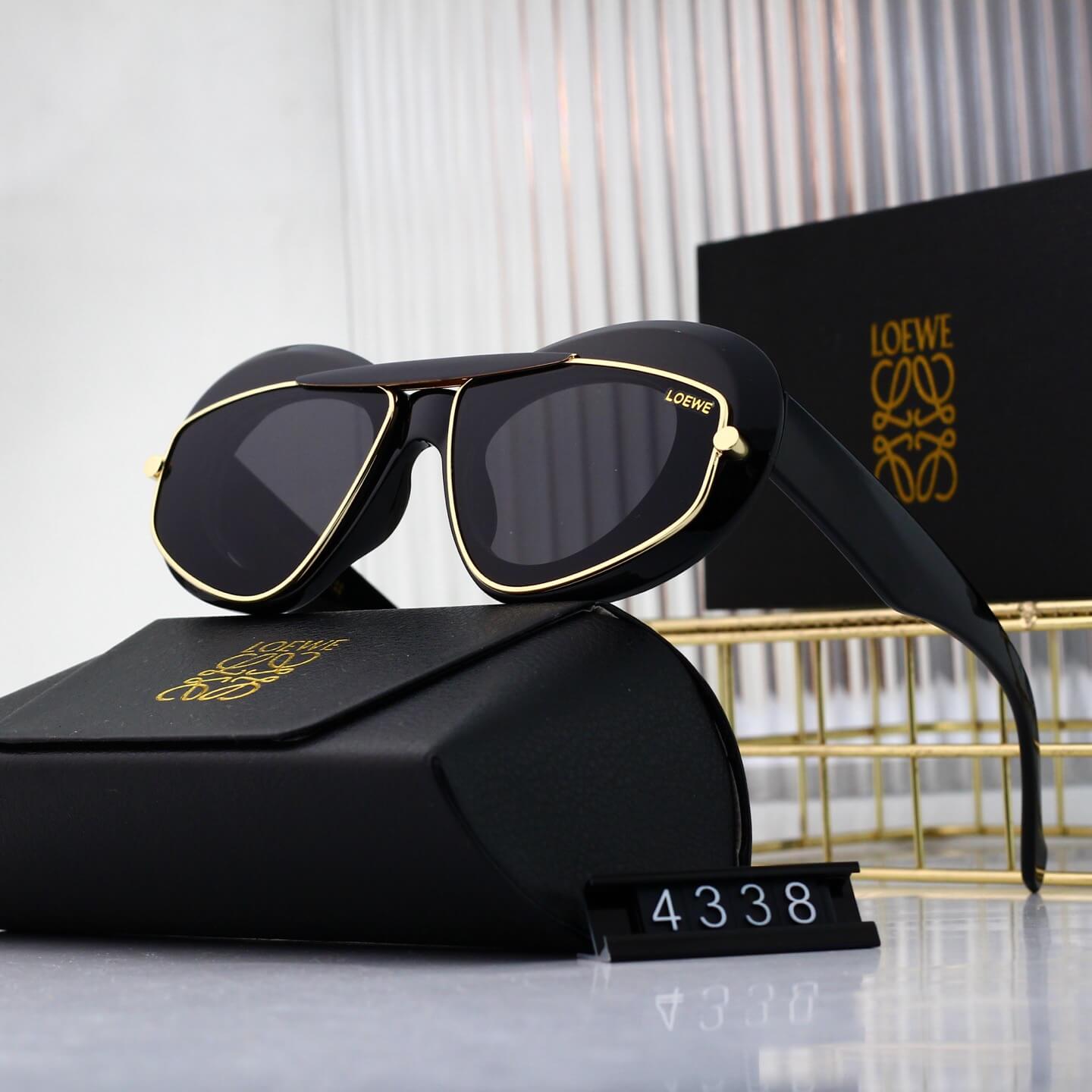 Retro Modern Large Frame Inlaid Sunglasses