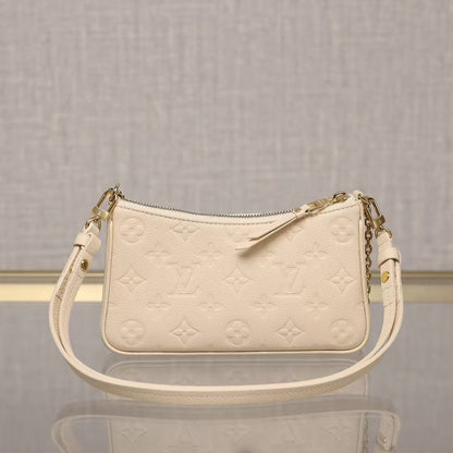 Classic Embossed Chain Shoulder Strap Underarm Bag