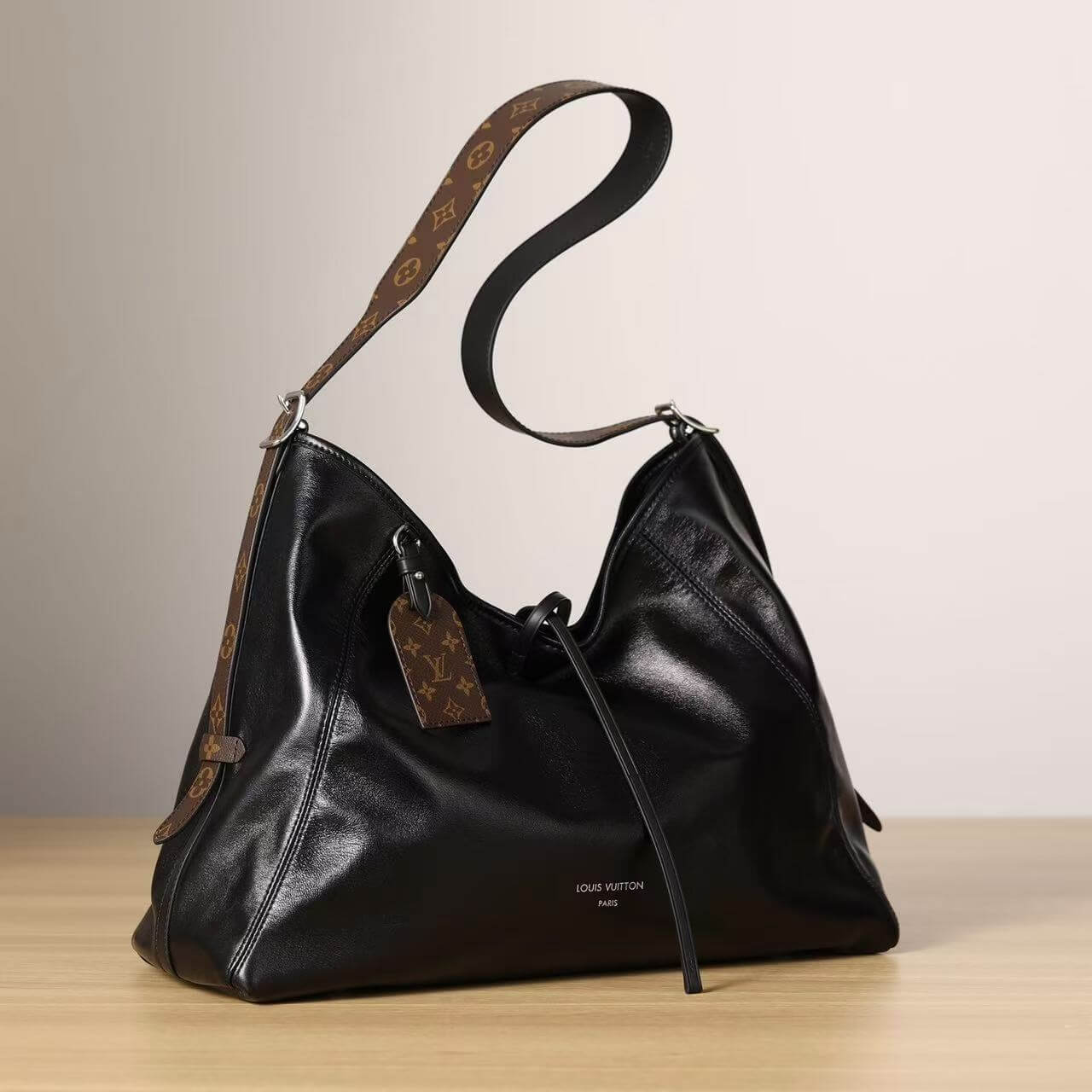 Minimalist Lazy Style Black Shoulder Bag