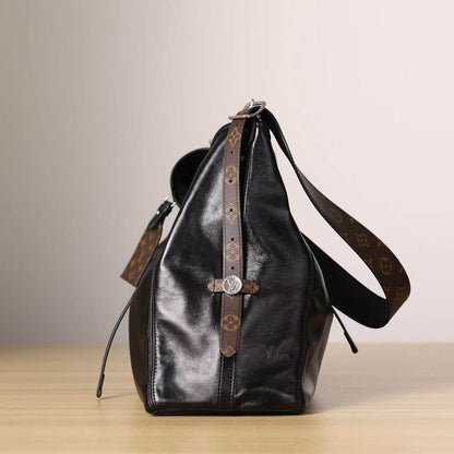 Minimalist Lazy Style Black Shoulder Bag