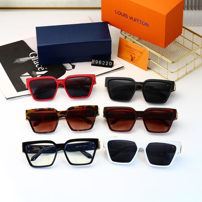 Fashionable Street Style Full Frame Square Sunglasses