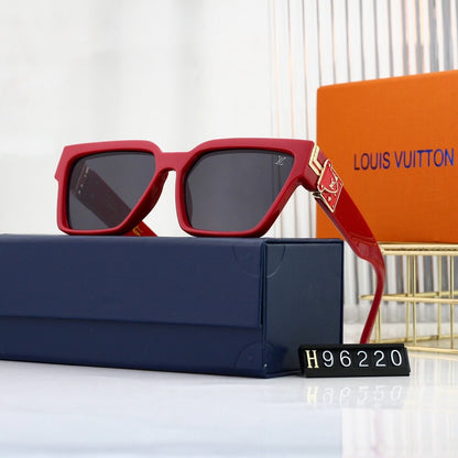 Fashionable Street Style Full Frame Square Sunglasses