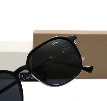 Classic Simple Large Frame Thin Temple Sunglasses