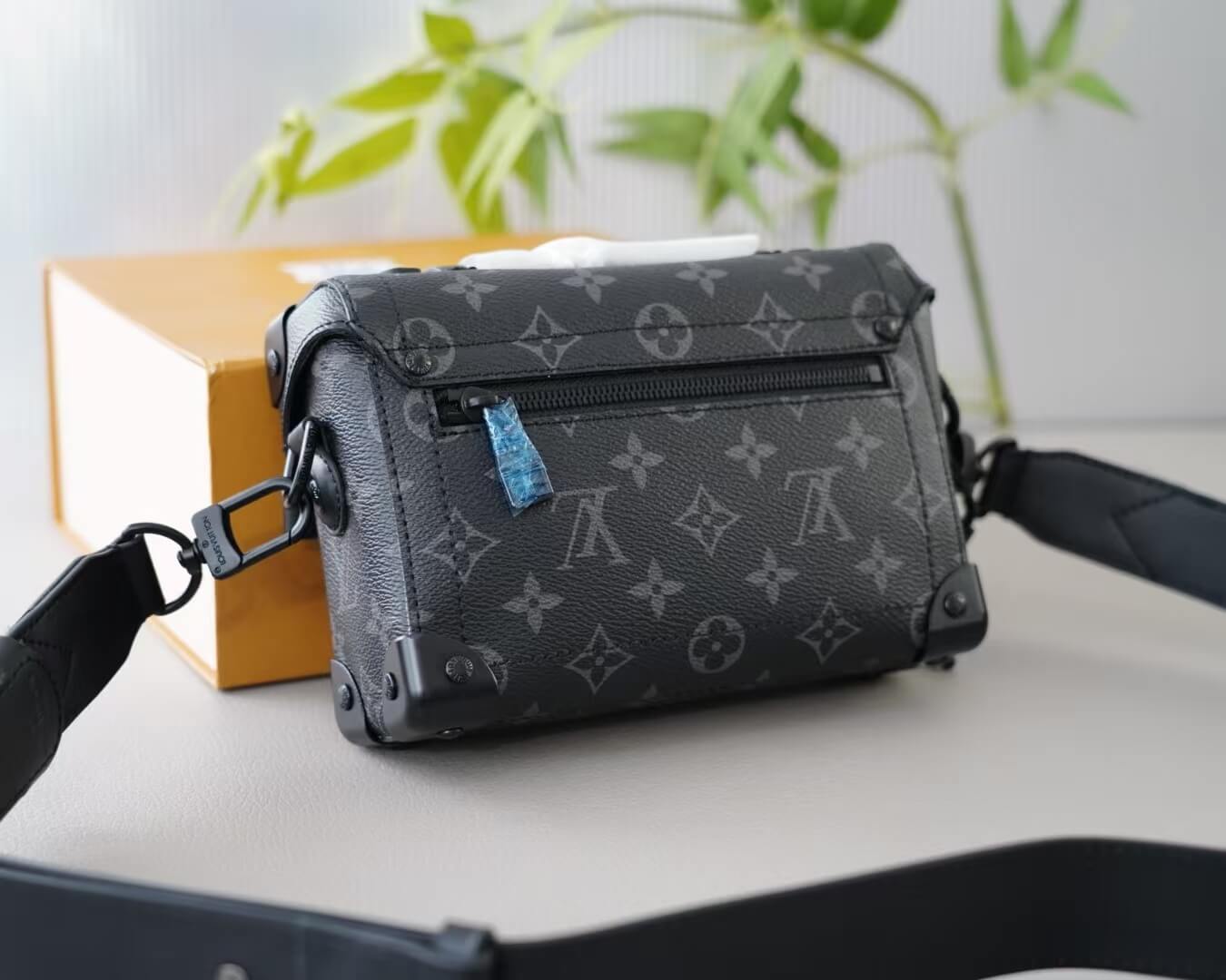 Fashion Box Crossbody Bag