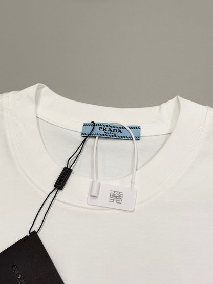 Front Zipper Pocket T-shirt