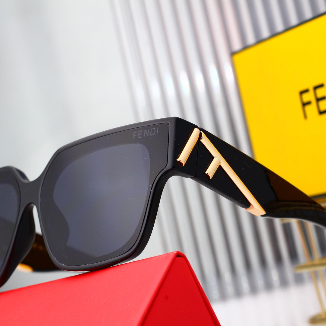 Large-frame Clubmaster Sunglasses