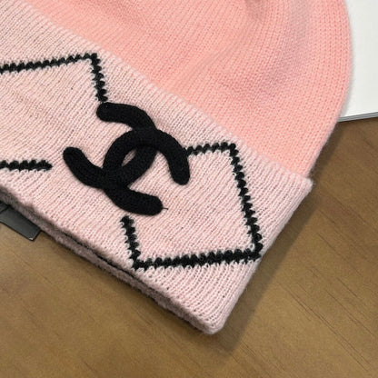 Diamond Pattern Knit Hat