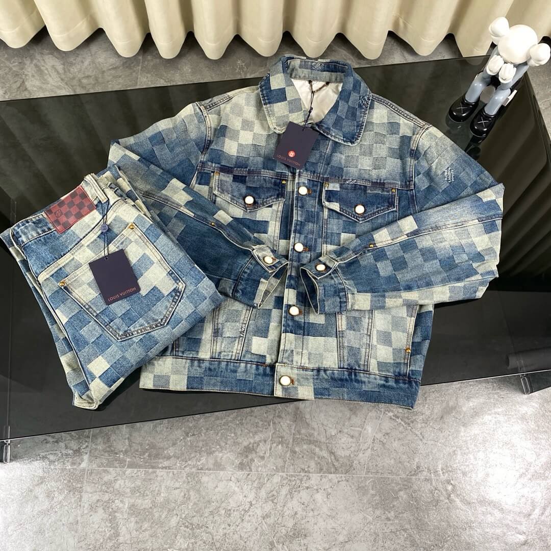 Hot-Selling Plaid Jacket