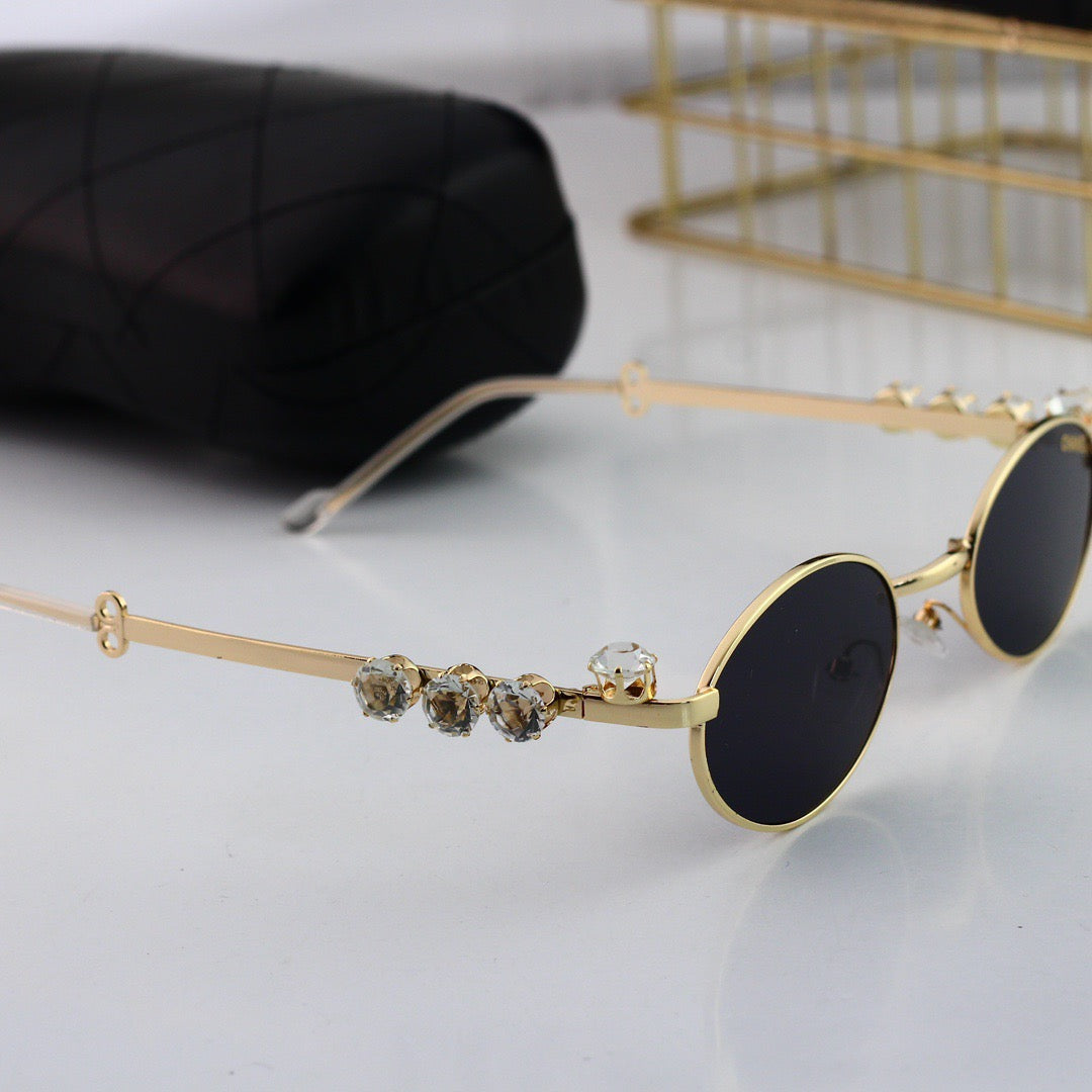 Modern Small Frame Metal Sunglasses