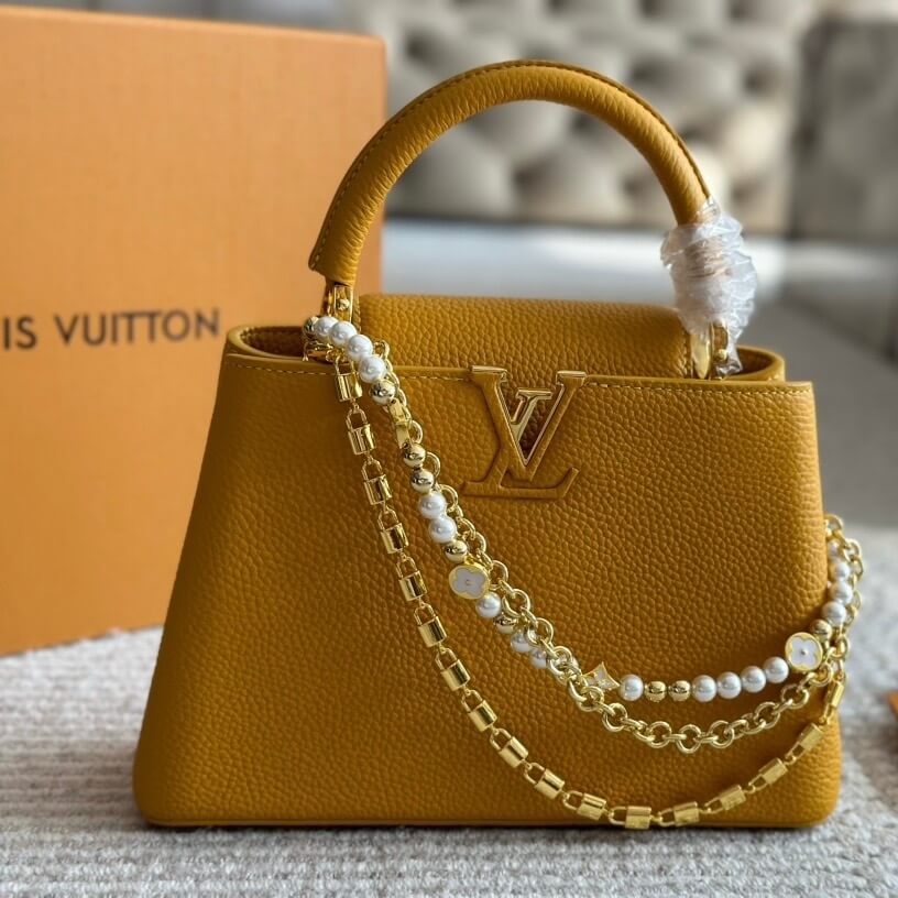 Pearl Chain Handbag