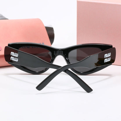 Snazzy Modern Cat-Eye Sunglasses