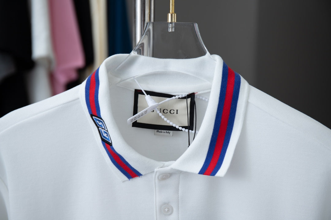 Polo shirt with lettering embroidery