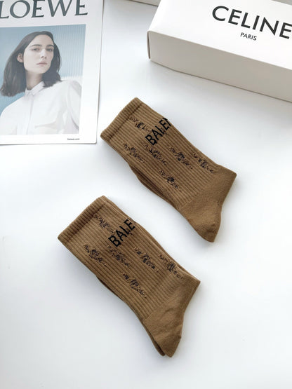 Brown Classic Letters Socks